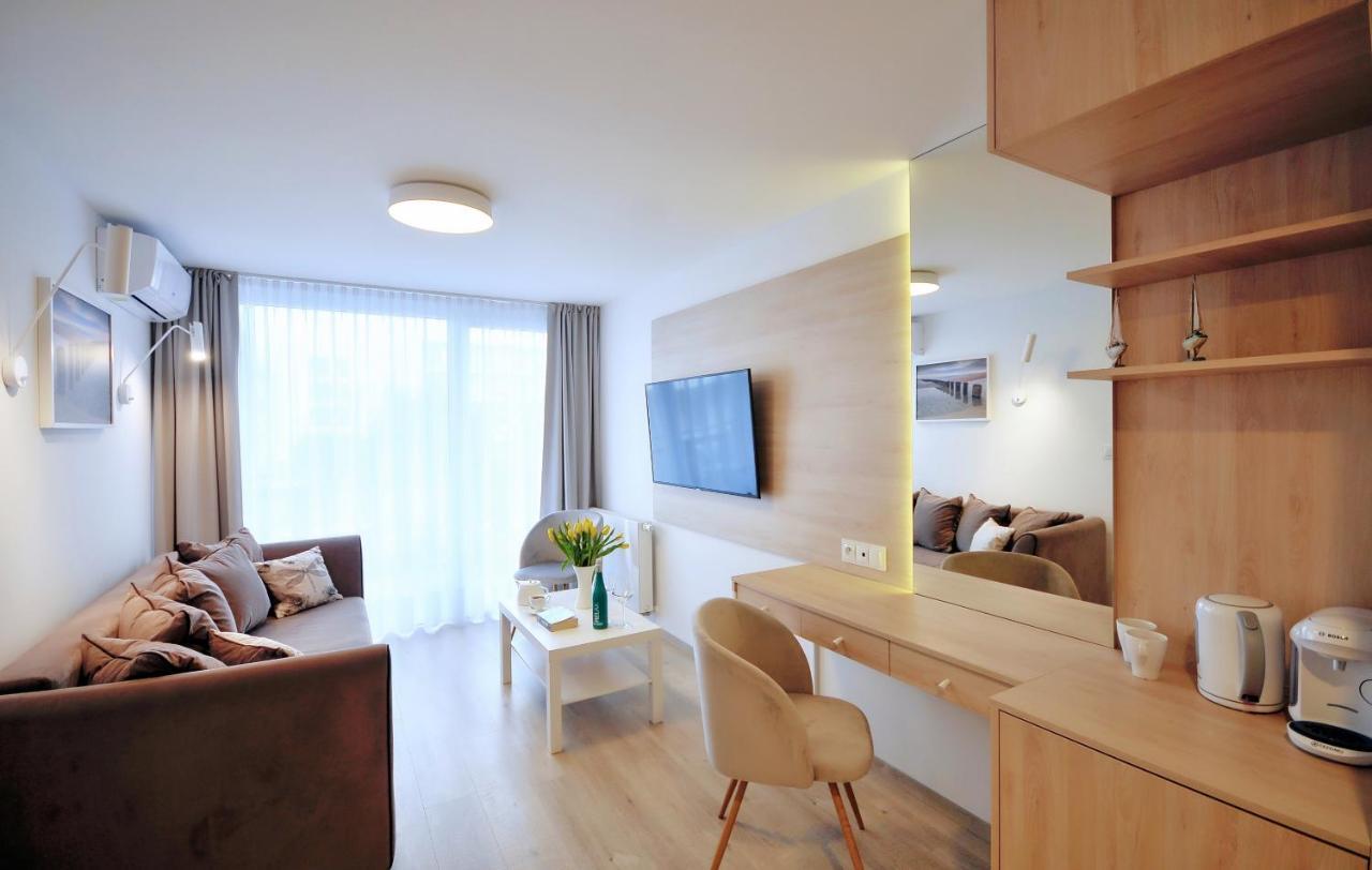 Relax Aparthotel Kolobrzeg Bagian luar foto