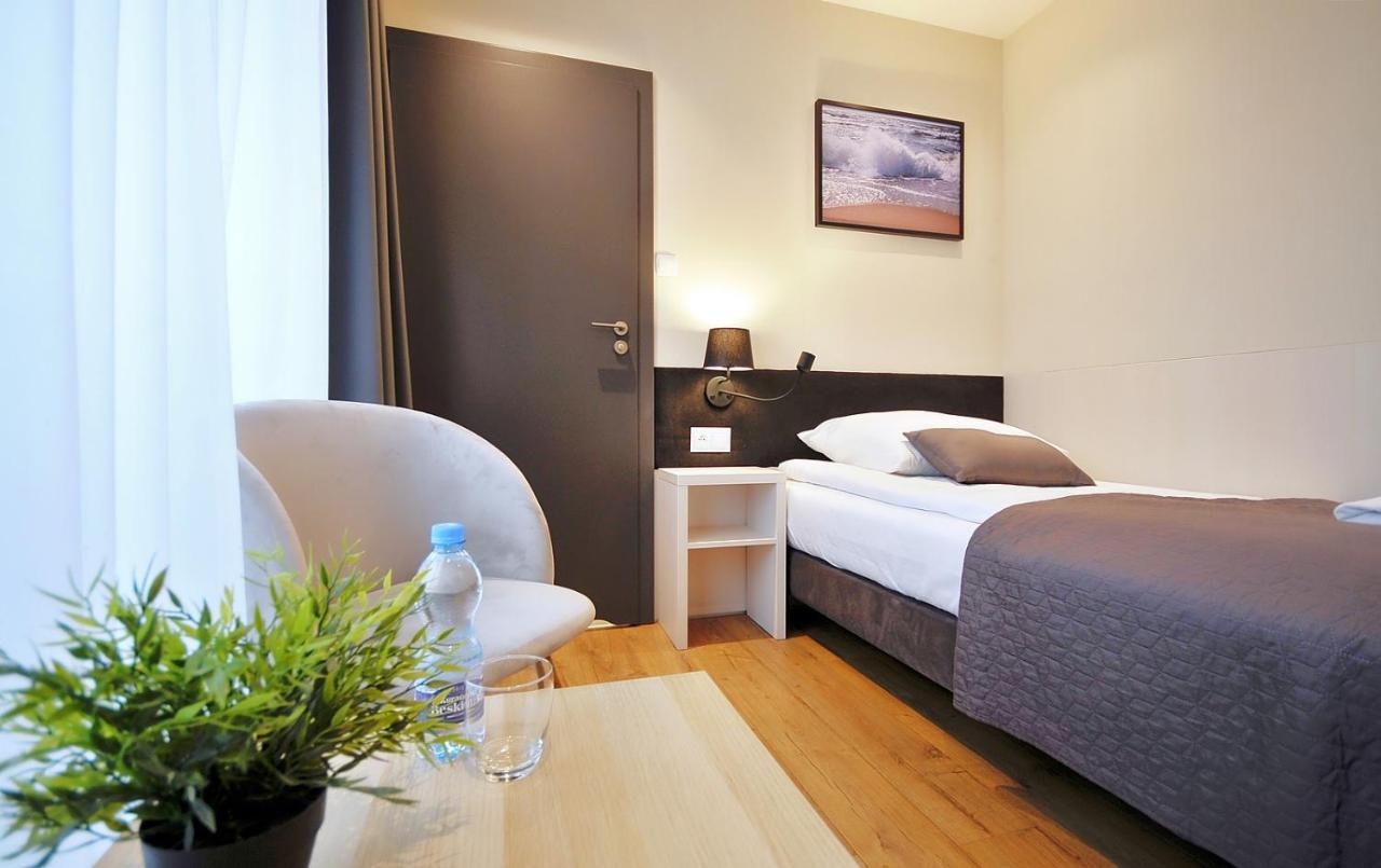 Relax Aparthotel Kolobrzeg Bagian luar foto