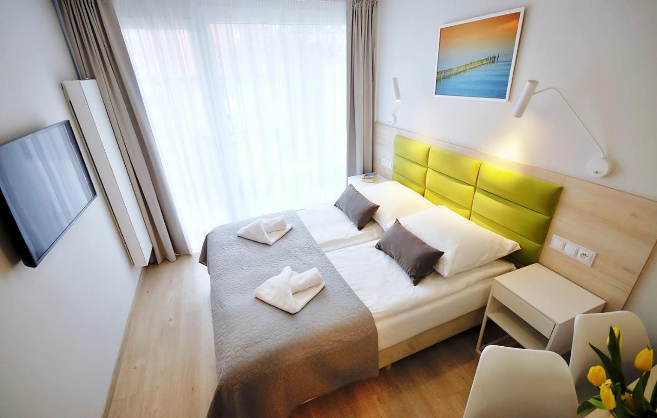 Relax Aparthotel Kolobrzeg Bagian luar foto