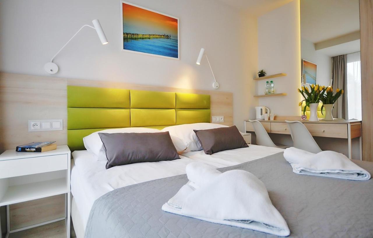 Relax Aparthotel Kolobrzeg Bagian luar foto