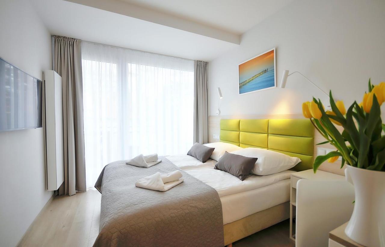 Relax Aparthotel Kolobrzeg Bagian luar foto