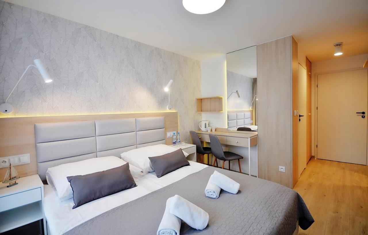 Relax Aparthotel Kolobrzeg Bagian luar foto
