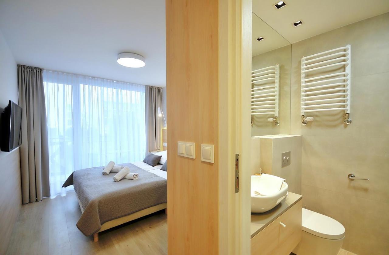 Relax Aparthotel Kolobrzeg Bagian luar foto